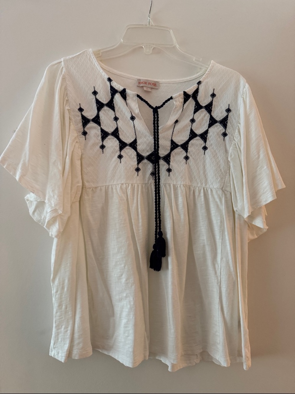 Knox Rose White Peasant Top with Navy Embroidery and Tassel -XL